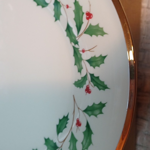 NIB Lenox Holiday Salad Plate Set Of 4 - Picture 2 of 5